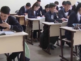 Поводов для паники нет: Дарига Назарбаев высказала свою оценку по переходу на трехъязычное обучение